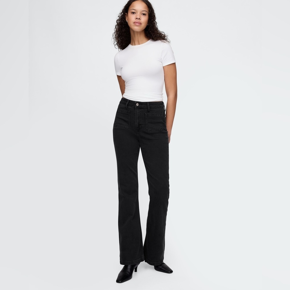 GAP Curvy High Rise '70s Flare Jeans - NWT (31 Tall)